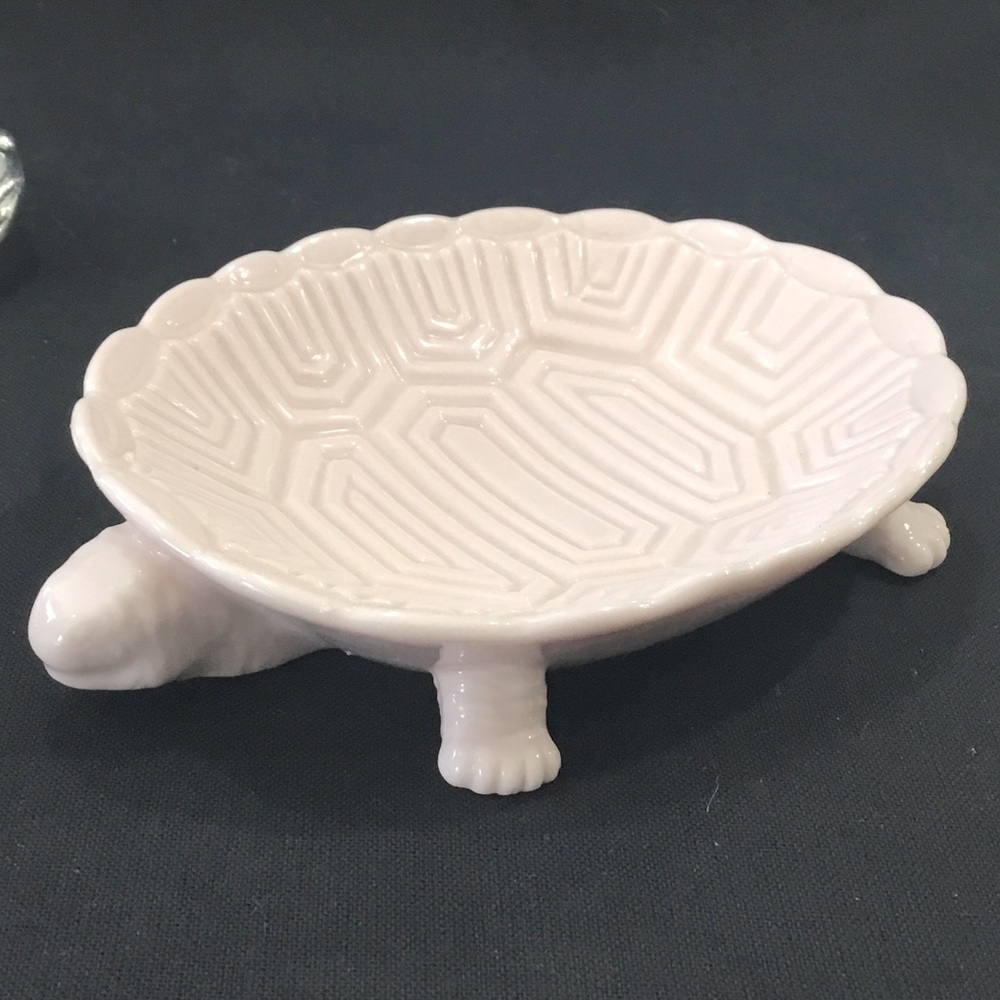 Pink turtle dish